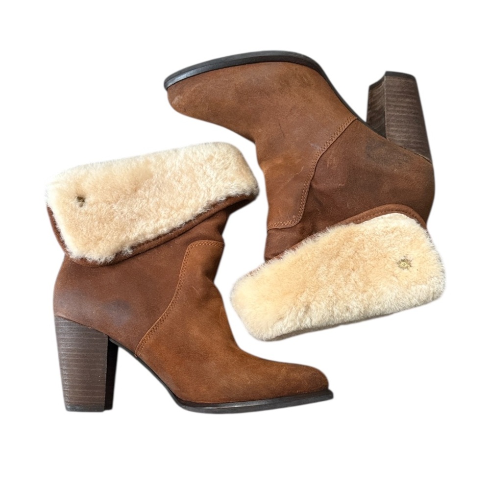 Ugg Layna Genuine Sherling Leather Cuff Boots Sz 6